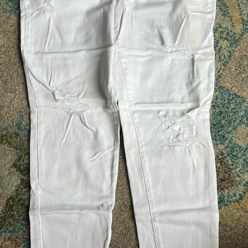 Maurices White Distressed Jegging Vintage High Rise Jeans